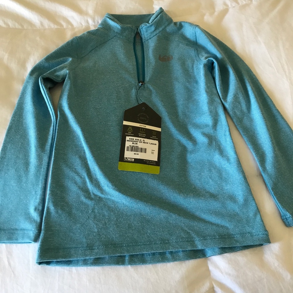 Girls REI long sleeve pullover